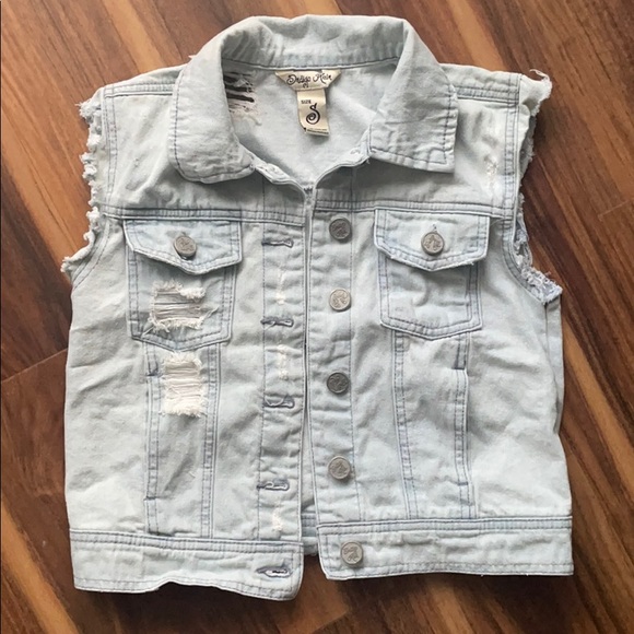 Indigo Rein Jackets & Blazers - Indigo Rein Jean JACKET small light blue button up